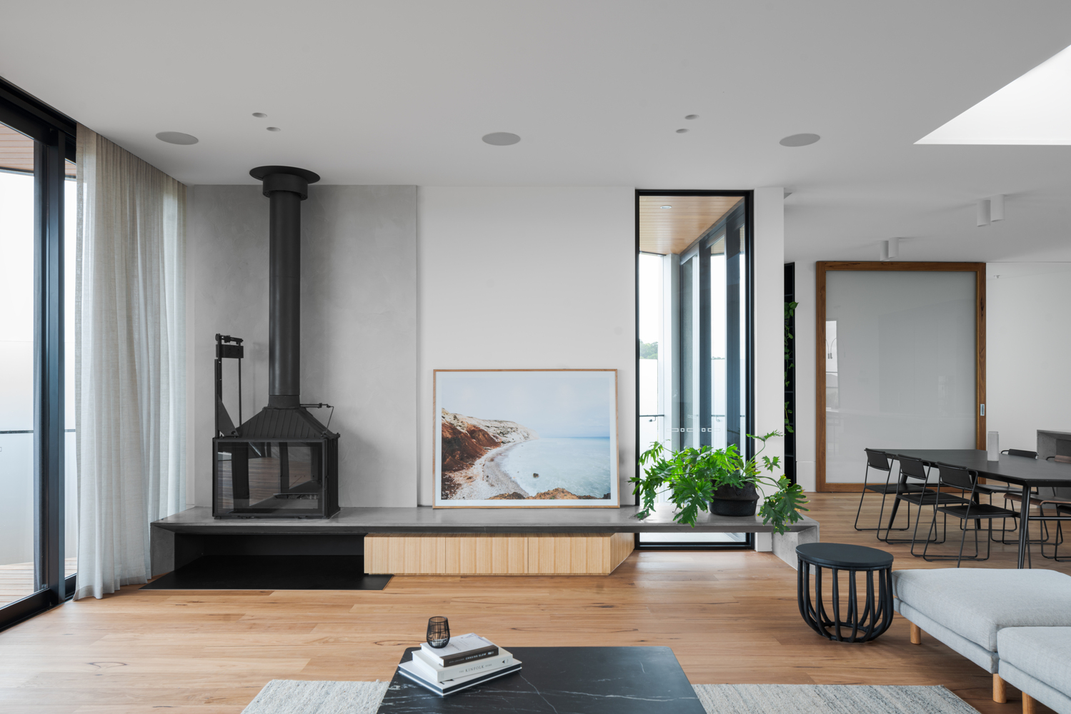 A Stylish Modern Home Built with Three Angles to Capture the Views in Mount Martha, Australia by Megowan Architectural (28)