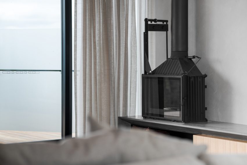 A Stylish Modern Home Built with Three Angles to Capture the Views in Mount Martha, Australia by Megowan Architectural (47)