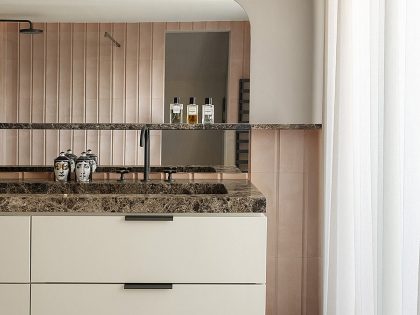 Atelier Du Pont Designs an Elegant and Warm Mediterranean-Style Home in Barcelona, Spain (11)