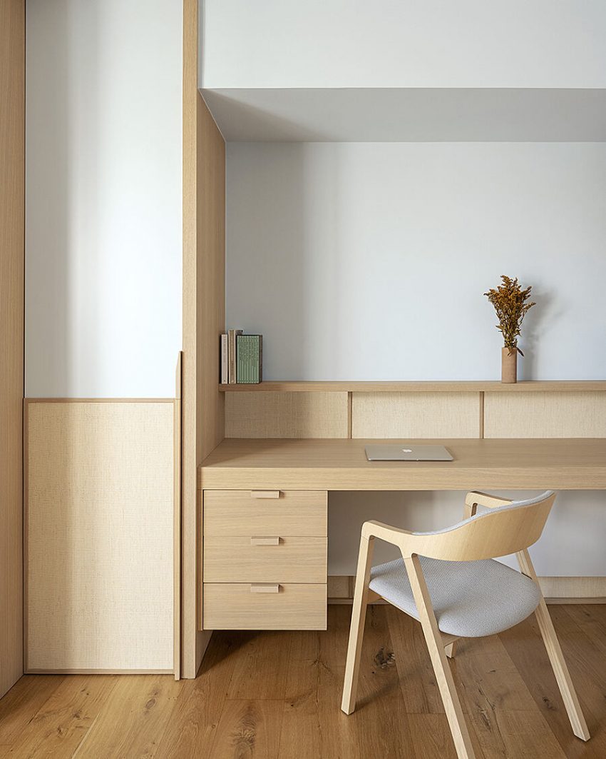 Atelier Du Pont Designs an Elegant and Warm Mediterranean-Style Home in Barcelona, Spain (9)