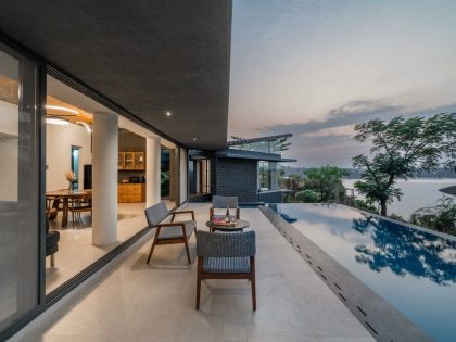 Atelier Landschaft Designs a Spectacular Contemporary Home in Nashik, India (14)