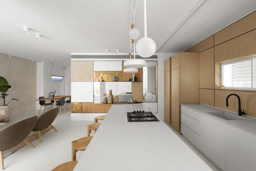 Dori Interior Design Unveils a Spacious and Stylish Modern Home in Tel Aviv, Israel (12)