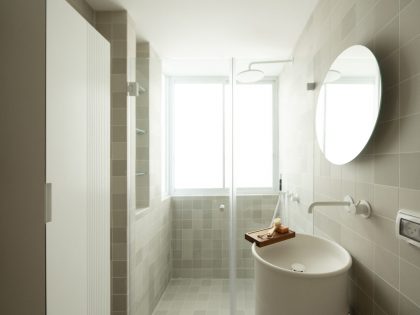 Dori Interior Design Unveils a Spacious and Stylish Modern Home in Tel Aviv, Israel (26)