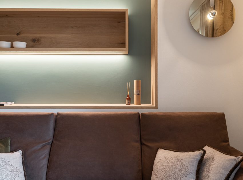 Gianluca Valorz Designs a Cozy Mountain Apartment in Madonna di Campiglio, Italy (7)