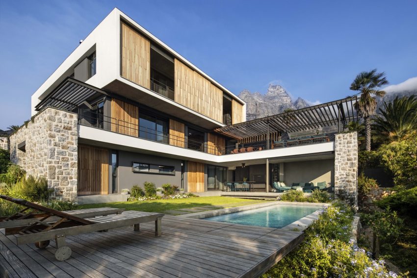 Malan Vorster Architecture Interior Design Unveils a Stunning Contemporary Home in Cape Town, South Africa (1)