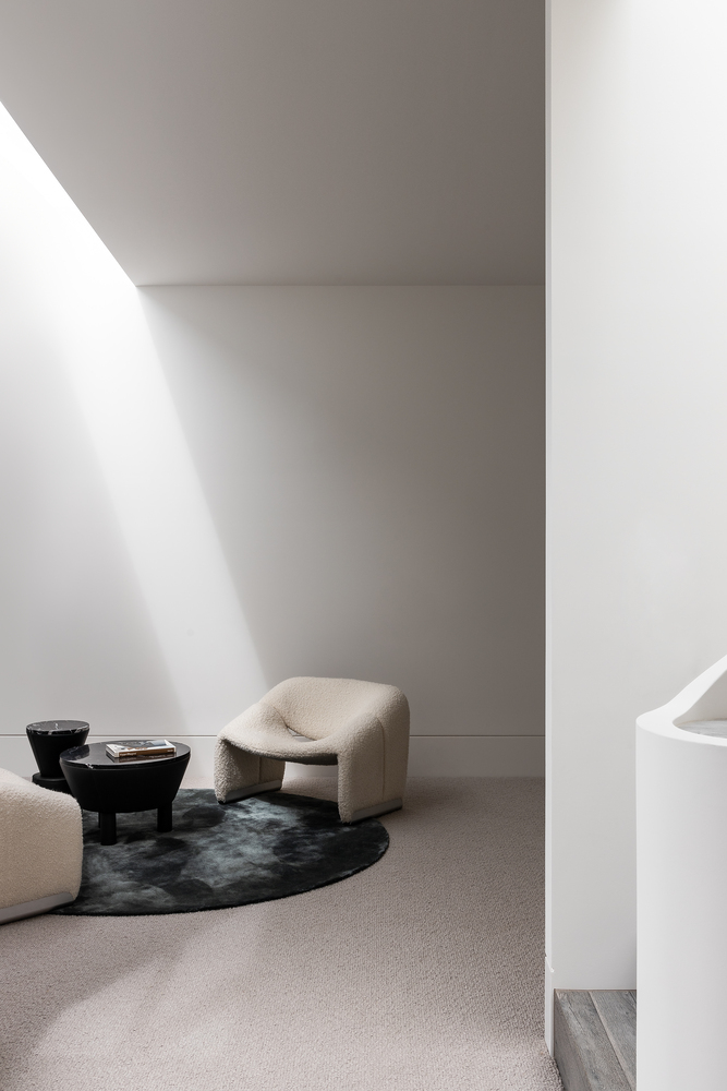 Megowan Architectural Designs a Sophisticated Family Home in South Yarra, Australia (8)