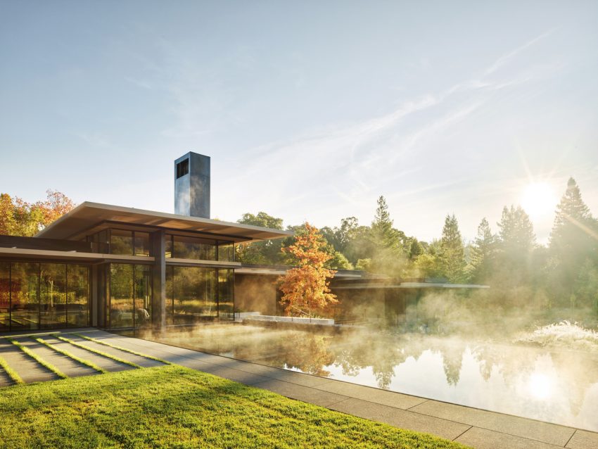 Olson Kundig Creates a Stunning and Elegant Net-Zero Home Amid a Meadow in California (3)