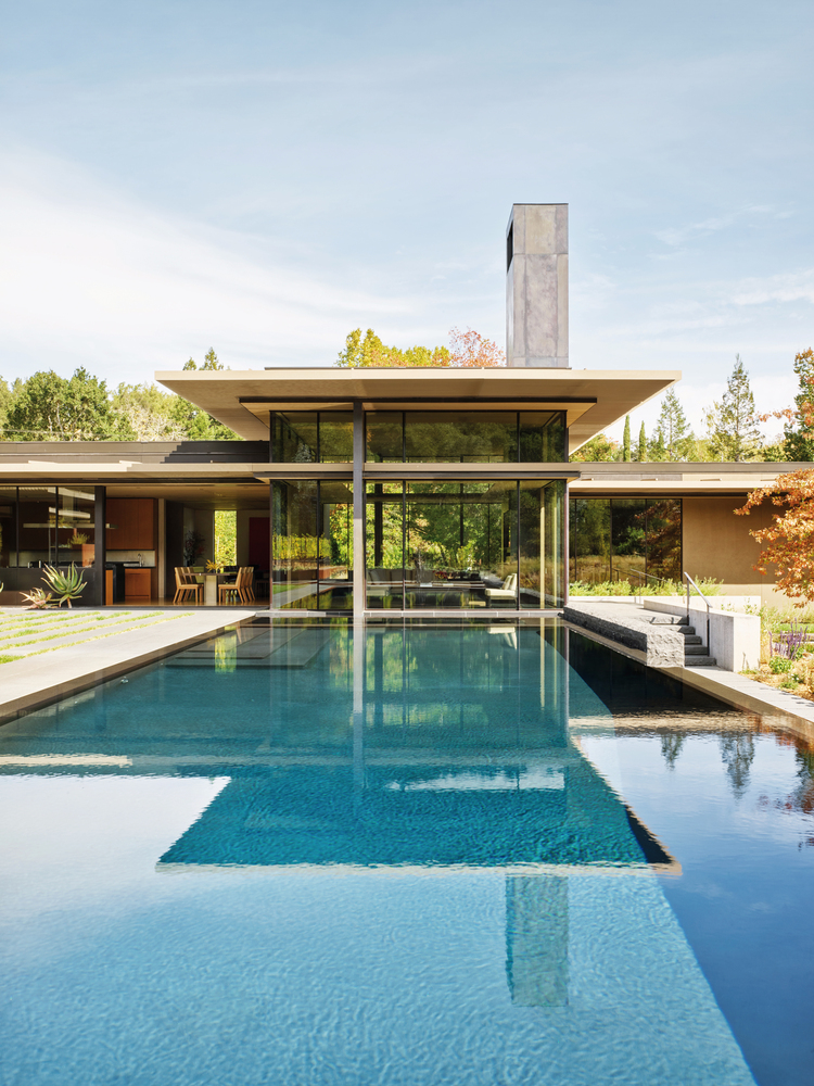 Olson Kundig Creates a Stunning and Elegant Net-Zero Home Amid a Meadow in California (5)