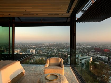 Olson Kundig Designs a Stunning High-Tech Modern Home in West Hollywood, California (18)