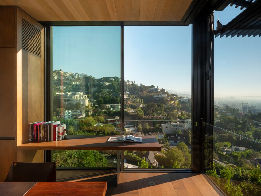 Olson Kundig Designs a Stunning High-Tech Modern Home in West Hollywood, California (20)