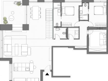 Tal Goldsmith Fish Design Studio Unveils a Modern and Bright Duplex Apartment in Tel Aviv, Israel (23)