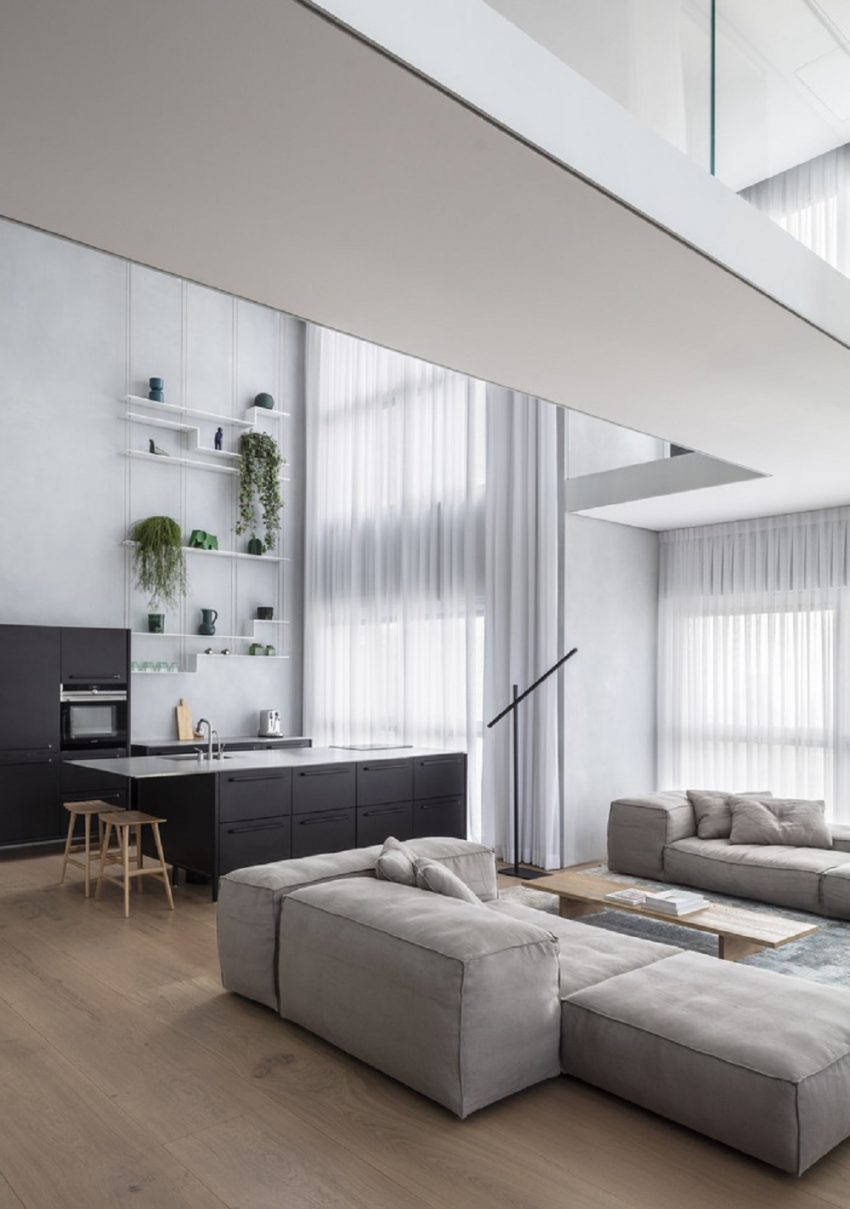 Tal Goldsmith Fish Design Studio Unveils a Modern and Bright Duplex Apartment in Tel Aviv, Israel (8)