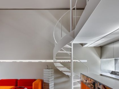 Terada Hirate Sekkei Designs a Futuristic and Colorful Modern House in Tokyo, Japan (5)