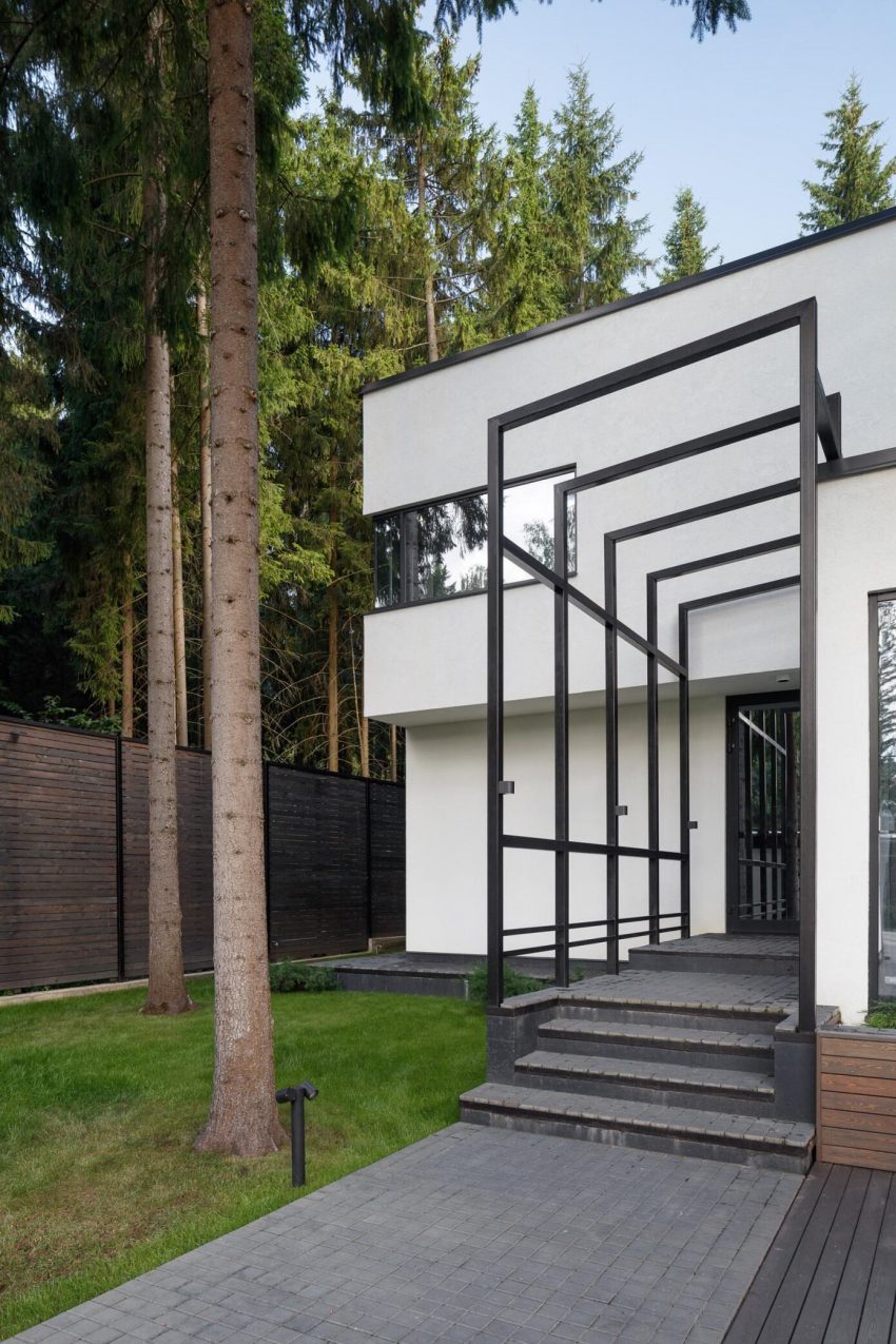 A Modern House Surrounded by Pine Trees and Luxurious Finishes in Moscow by Vladimir Karpenko (2)