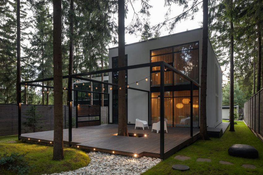 A Modern House Surrounded by Pine Trees and Luxurious Finishes in Moscow by Vladimir Karpenko (21)