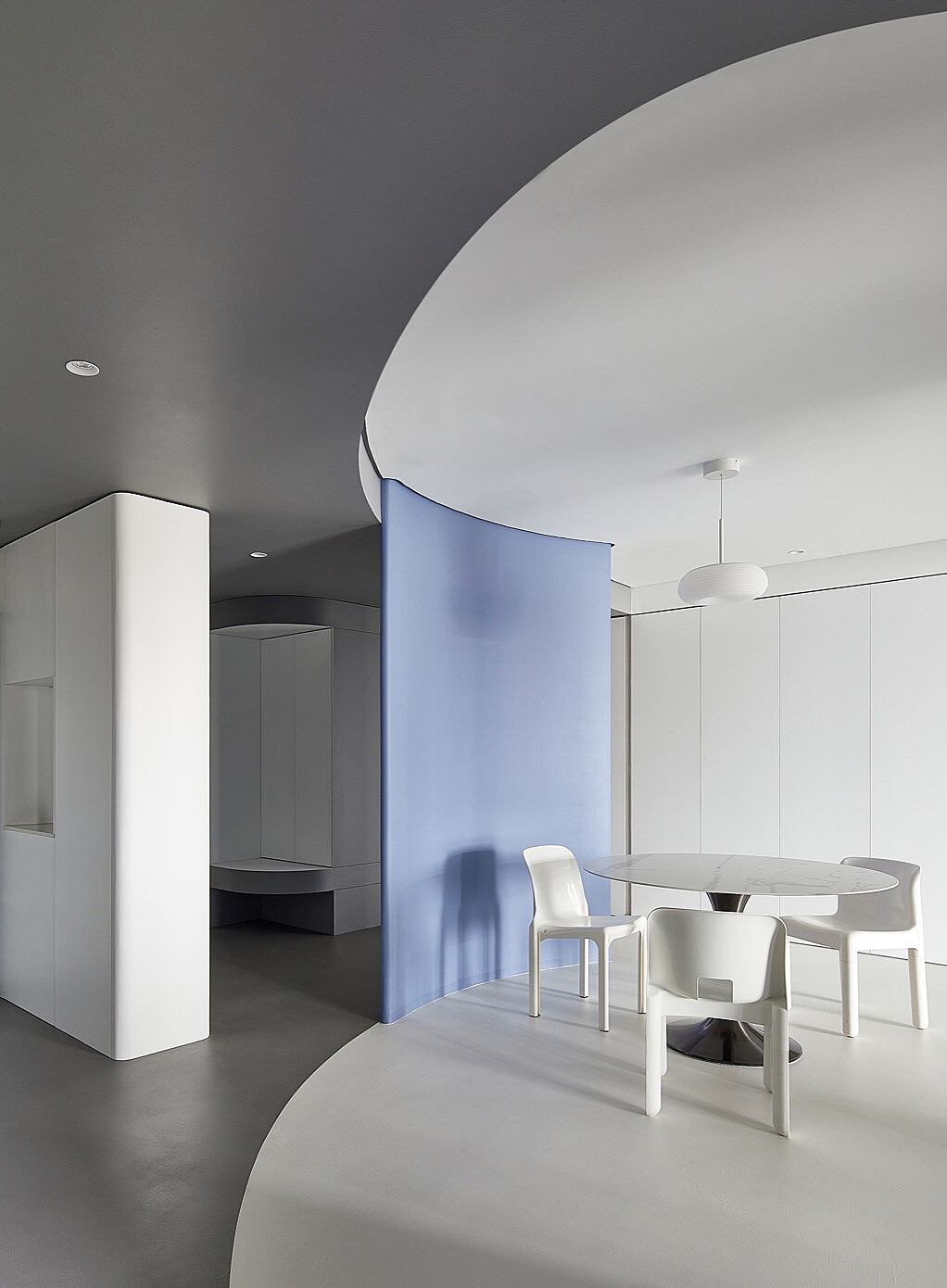 Xigo Studio Designs a Futuristic Modern Apartment in Beijing, China (10)