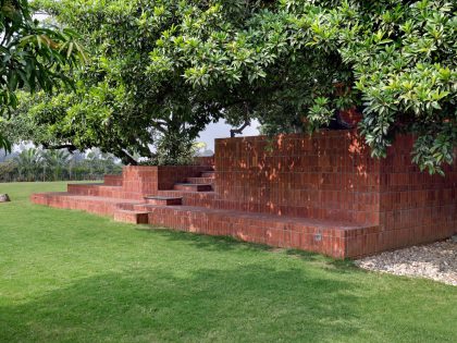 A Beautiful House with Mix of Wood, Metal and Brick, with Earthy Tones in Bharuch, India by Dipen Gada and Associates (47)