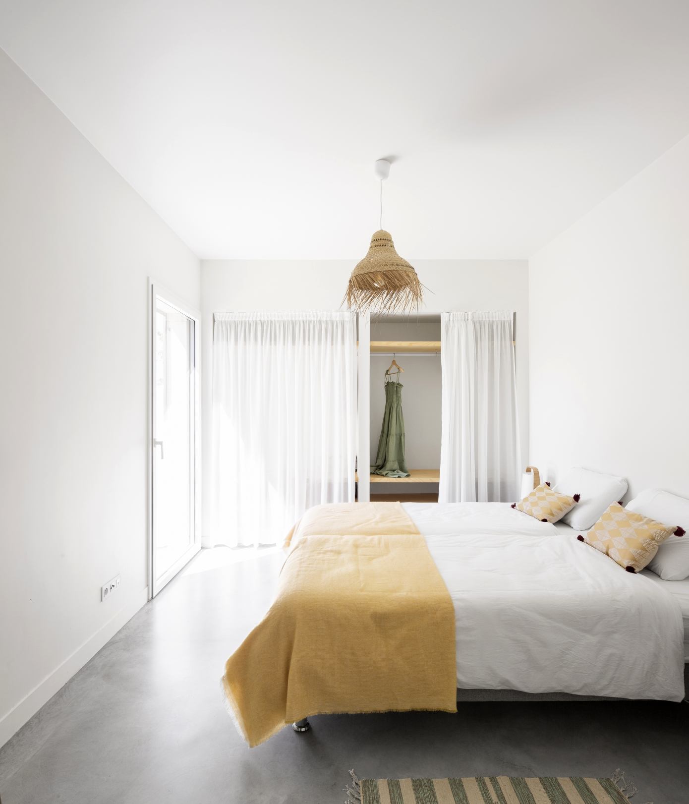 A Bright and Elegant Geometric House for Two Families in Comporta, Portugal by Estúdio AMATAM (14)