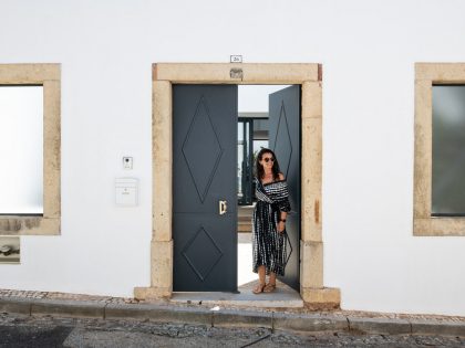 A Bright and Sophisticated Family Home with Neutral Palette in Silves, Portugal by Studioarte (13)