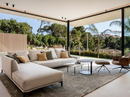 A Concrete Home with Beautiful View of Pool and Garden in Santa Ponsa, Mallorca by Jaime Salvá (11)