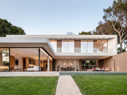 A Concrete Home with Beautiful View of Pool and Garden in Santa Ponsa, Mallorca by Jaime Salvá (39)