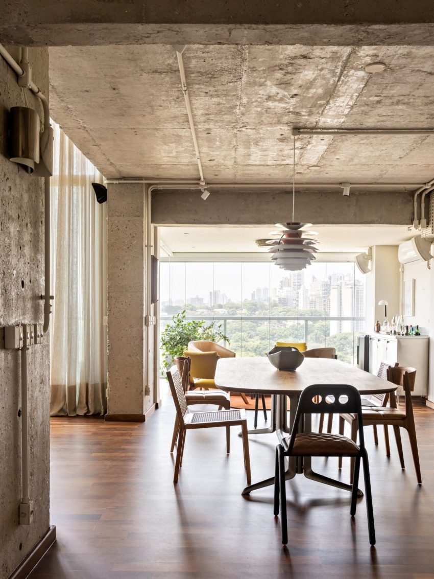 A Contemporary Apartment with Industrial Features and Relaxing Ambience in São Paulo, Brazil by Memola Estudio (13)