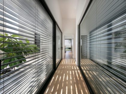 A Contemporary House Full of Charm in Givat Nili, Israel by Itzik Niv (10)