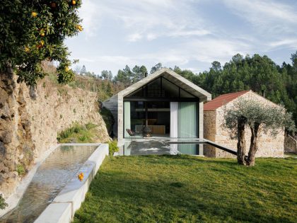 A Contemporary House Perched on a Bluff and Surrounded by Dense Pine Forests in Guarda, Portugal by Filipe Pina + David Bilo (21)