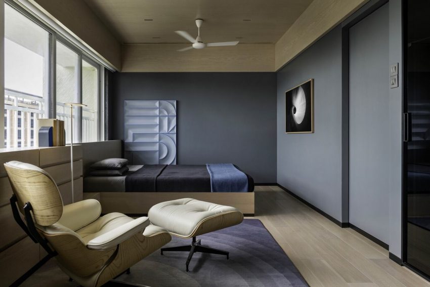 A Luxurious and Minimalist Nordic-Style Apartment for a Family of Five in Mumbai, India by Dig Architects (19)
