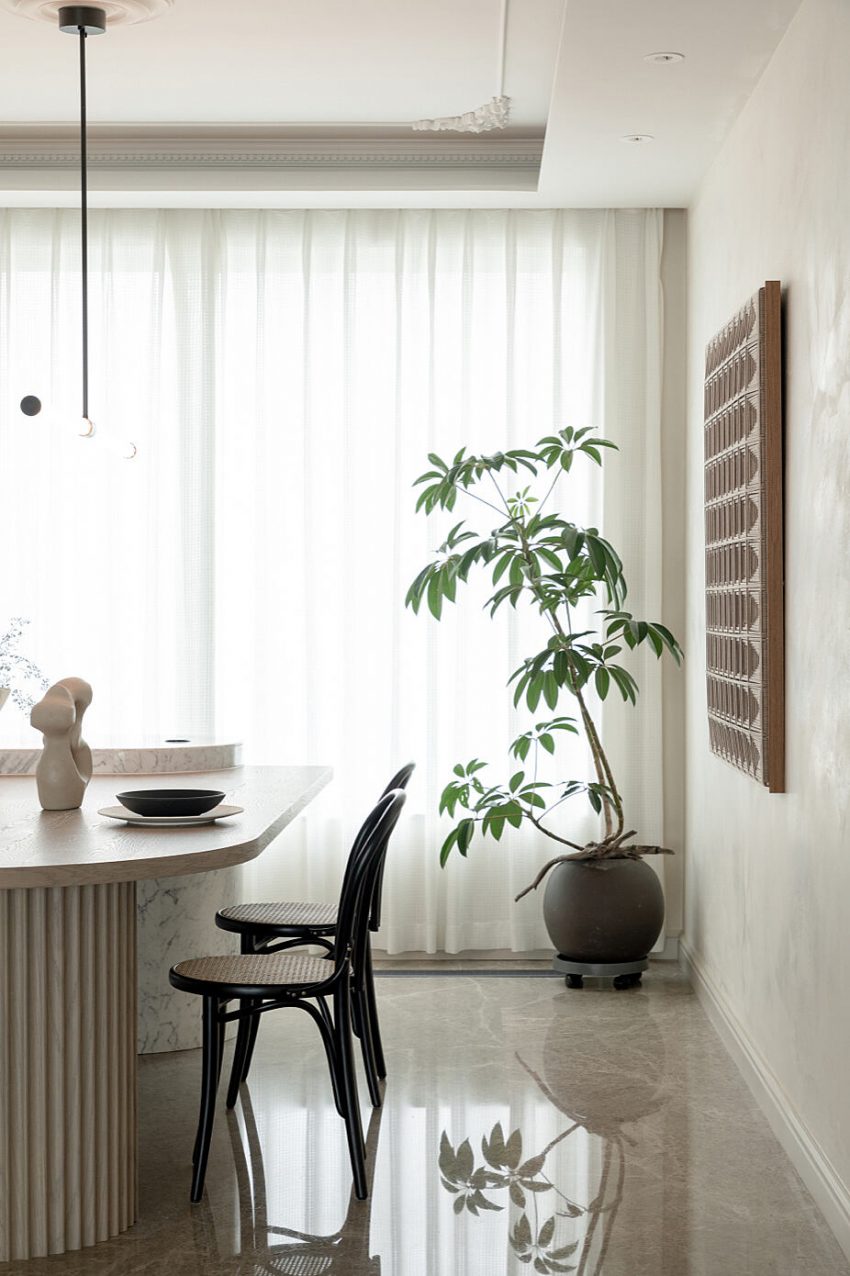 A Luxury and Exquisite Contemporary Home with Magnificent Atmosphere in Nanjing, China by The Deduction (21)