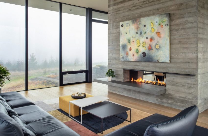 A Modern Home Offers Stunning Views of Five Different Mountain Ranges in Oregon, USA by Scott Edwards Architecture (4)