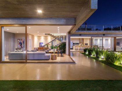 A Modern House with a Palette of Wood, Concrete, Stone and Steel in Maringá, Brazil by Grupo Pr (17)