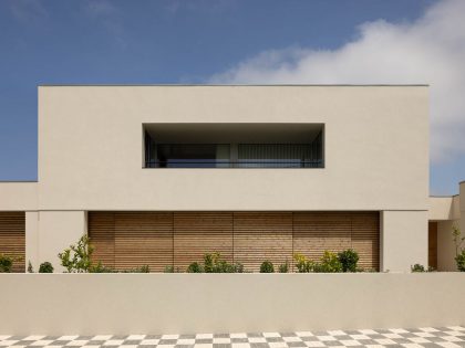 A Modern and Elegant Two-Story Home with Impressive Interiors in Ílhavo, Portugal by M2 Senos (18)