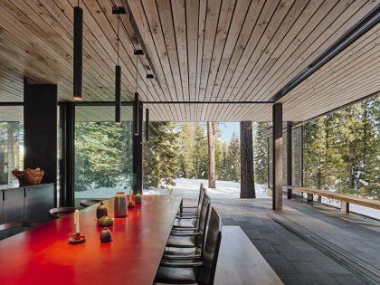 A Mountain Home Features Poured-in-Place Concrete with an Imposing Steel Tower in Truckee, California by Olson Kundig (8)