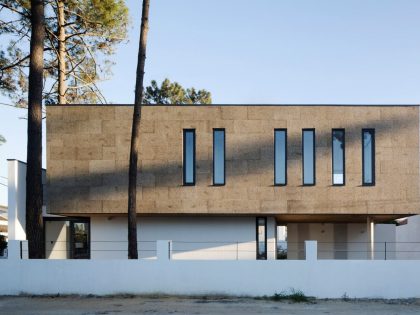 A Playful Contemporary Home in the Serene Woodlands of Aroeira, Portugal by Inês Brandão (1)