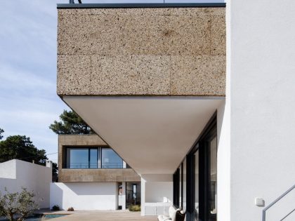 A Playful Contemporary Home in the Serene Woodlands of Aroeira, Portugal by Inês Brandão (12)