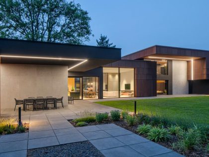 A Sophisticated House Made Of Corten, Wood and Concrete in Tuscany, Italy by Reform Architekt (16)