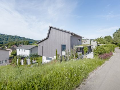 A Spacious Modern House with a Wooden Facade in Dättlikon, Switzerland by Skarka Studios (15)