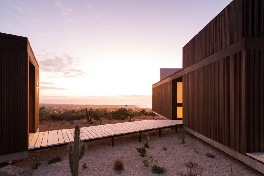 A Stunning Concrete Beach House Takes Cues from the Rocky Landscape of Aguadulce, Chile by Juan Pablo Ureta Arquitectos (16)