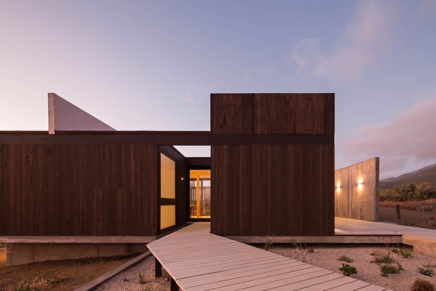 A Stunning Concrete Beach House Takes Cues from the Rocky Landscape of Aguadulce, Chile by Juan Pablo Ureta Arquitectos (17)