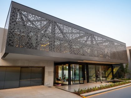 A Stunning Contemporary House with Breathtaking Living Room Views in Sandton, South Africa by Nico van der Meulen Architects (30)