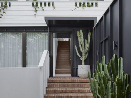 A Stunning Modern Home with Neutral Tones of Facade in New Farm, Australia by Shane Marsh Architects (6)