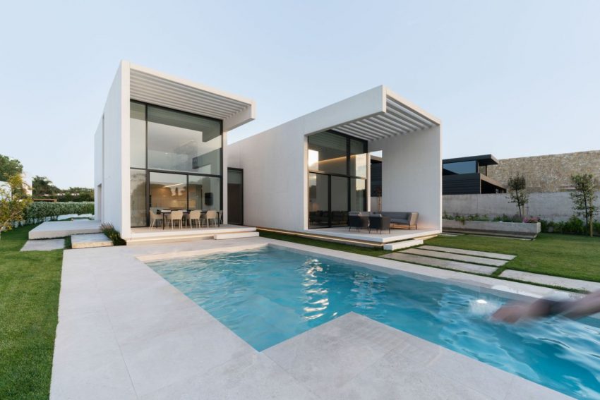 A Stylish Contemporary Home with Luxury Interiors in Valencia, Spain by Rubén Muedra Estudio de Arquitectura (1)