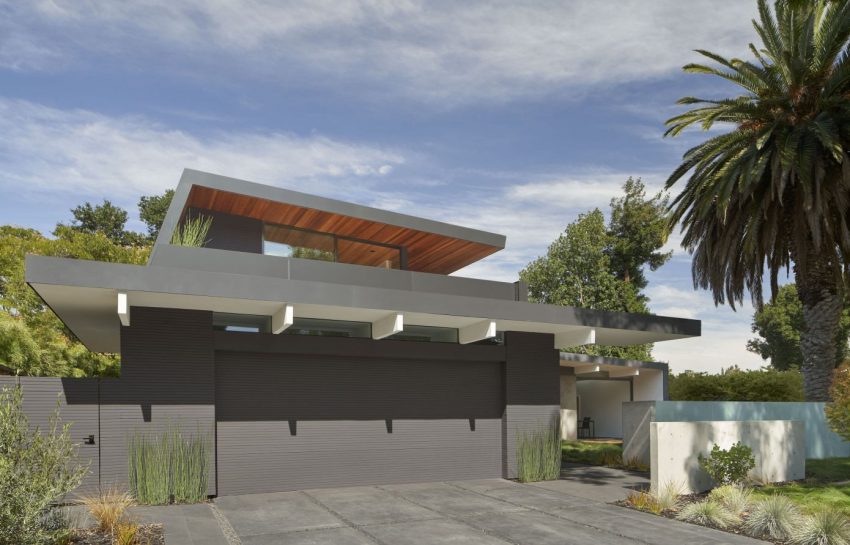 An Elegant Contemporary Home for a Young Deaf Family in Palo Alto, California by Terry & Terry Architecture (11)