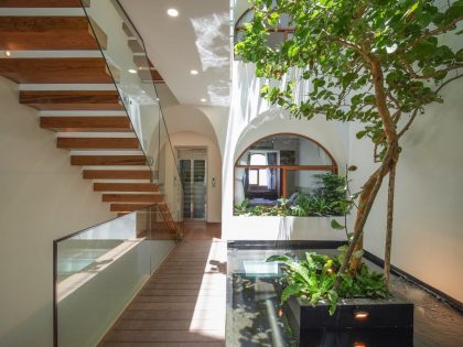 An Elegant Contemporary Home in a Narrow Lot in Da Nang, Vietnam by 85 Design (10)