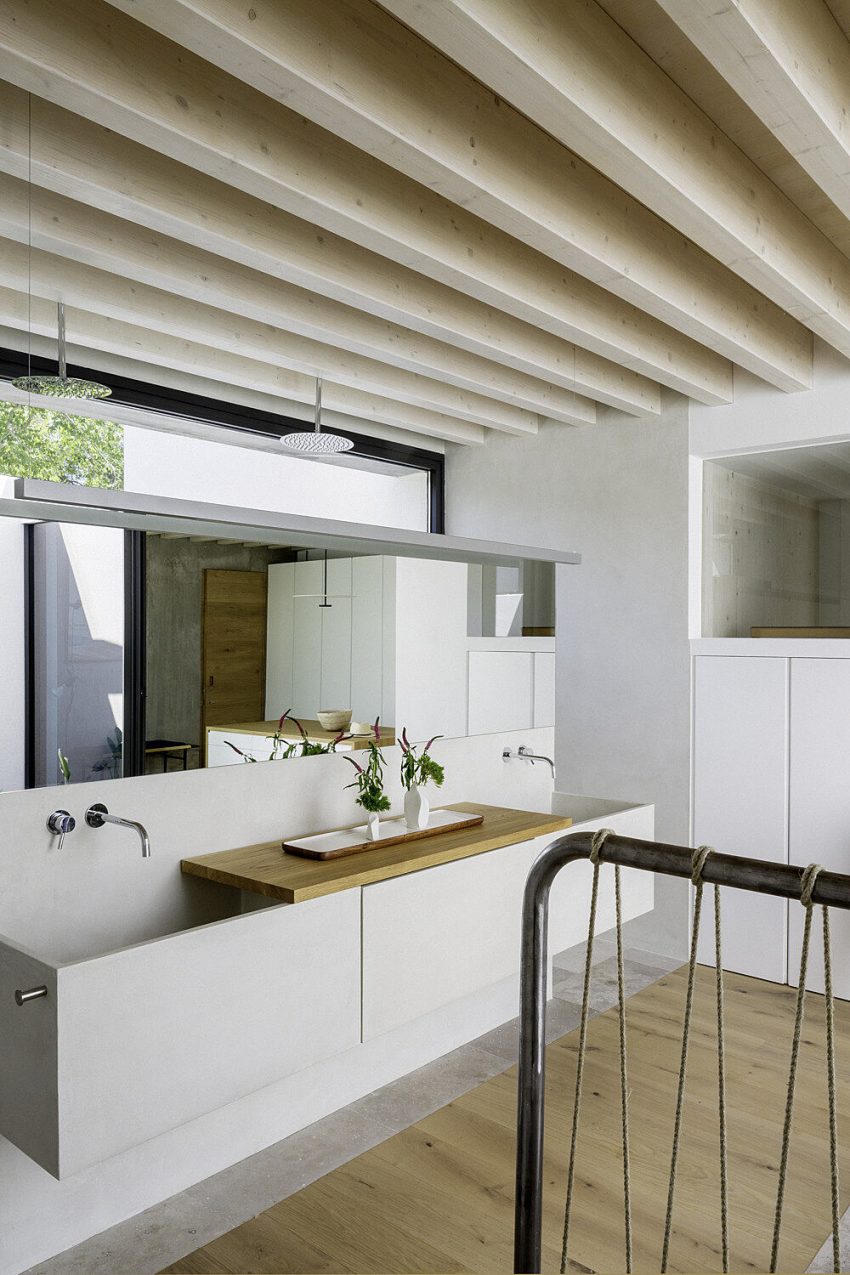 An Elegant Modern House with Panoramic View of Surrounding Nature in Madrid, Spain by Ábaton Arquitectura (20)