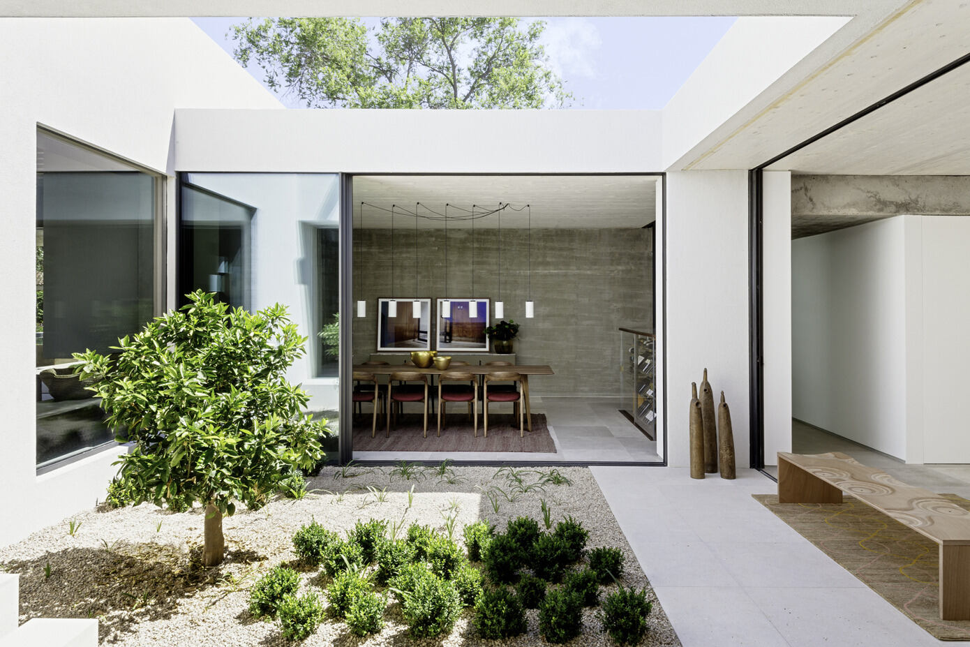 An Elegant Modern House with Panoramic View of Surrounding Nature in Madrid, Spain by Ábaton Arquitectura (25)