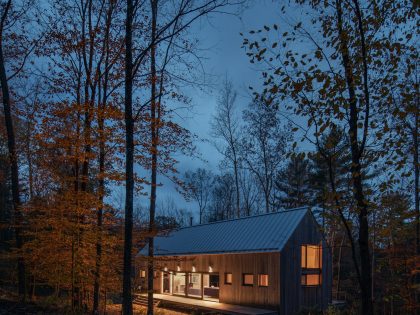 An Elegant Modern Vacation Home in the Catskill Mountains, New York by VIPP (13)