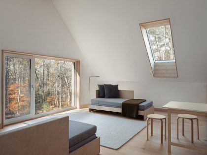 An Elegant Modern Vacation Home in the Catskill Mountains, New York by VIPP (9)