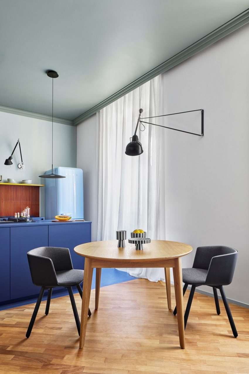 An Elegant Retro Apartment with a Soft and Harmonious Palette in Milan, Italy by Chromastudio (3)